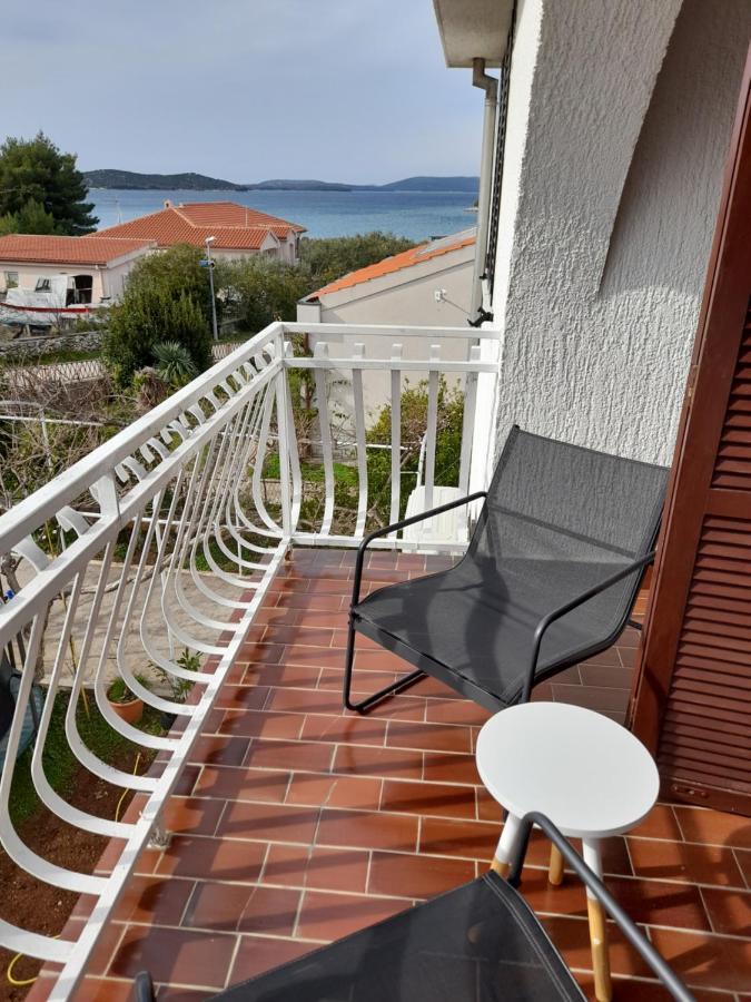 Fun&Sun Apartment Zaboric Bagian luar foto